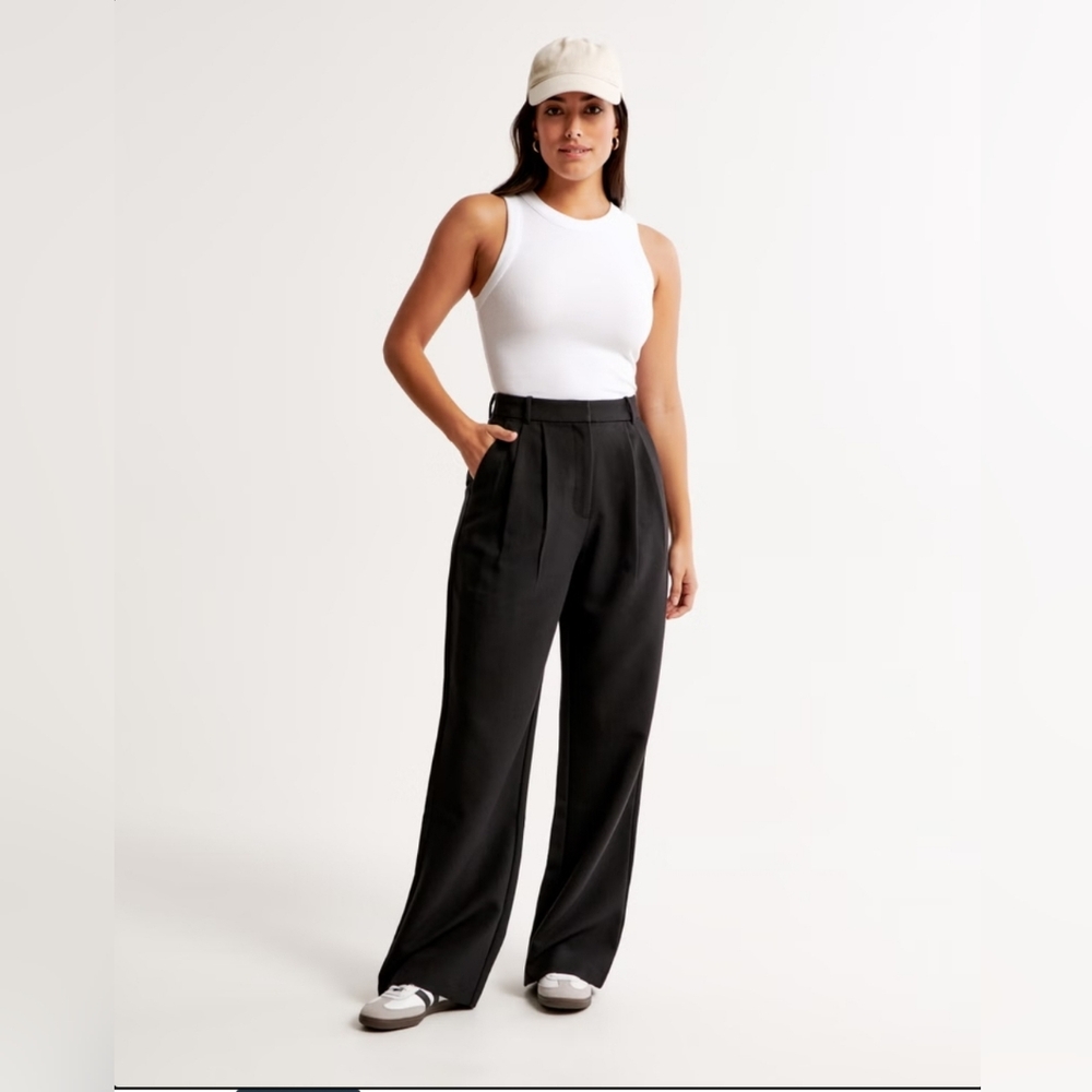 Abercrombie and Fitch Sloane Tailored Pant